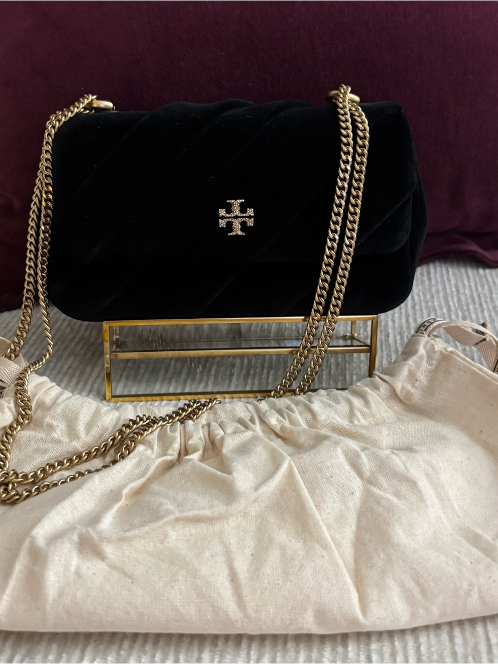 Tory Burch Kira Diamond Quilted Velvet Shoulder Bag Black Gold Chain Like New